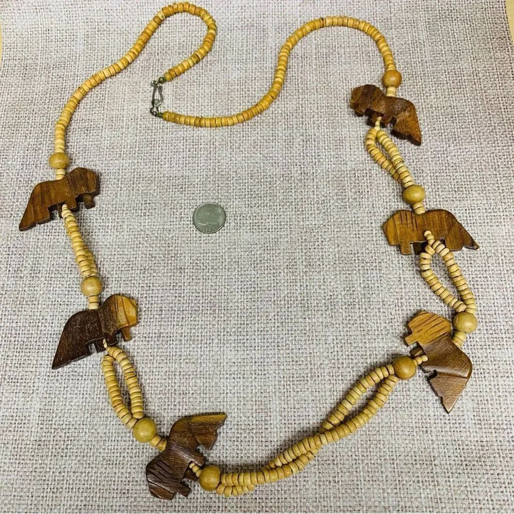 Wood Bead Lion Fetish Necklace‎
